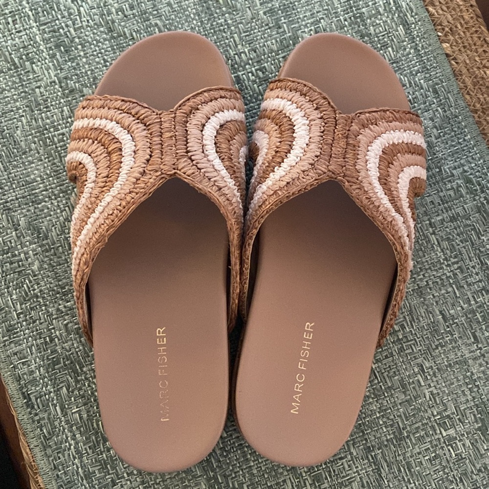 Marc Fisher Beige, Tan & Ivory Platform Sandals w/Raffia upper - Picture 3 of 7